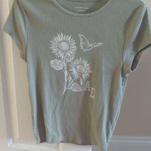 Women's American Eagle Green Cropped Tee With Floral Graphic